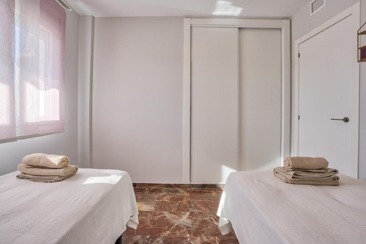 Sur Suites Lubina フエンヒロラ エクステリア 写真